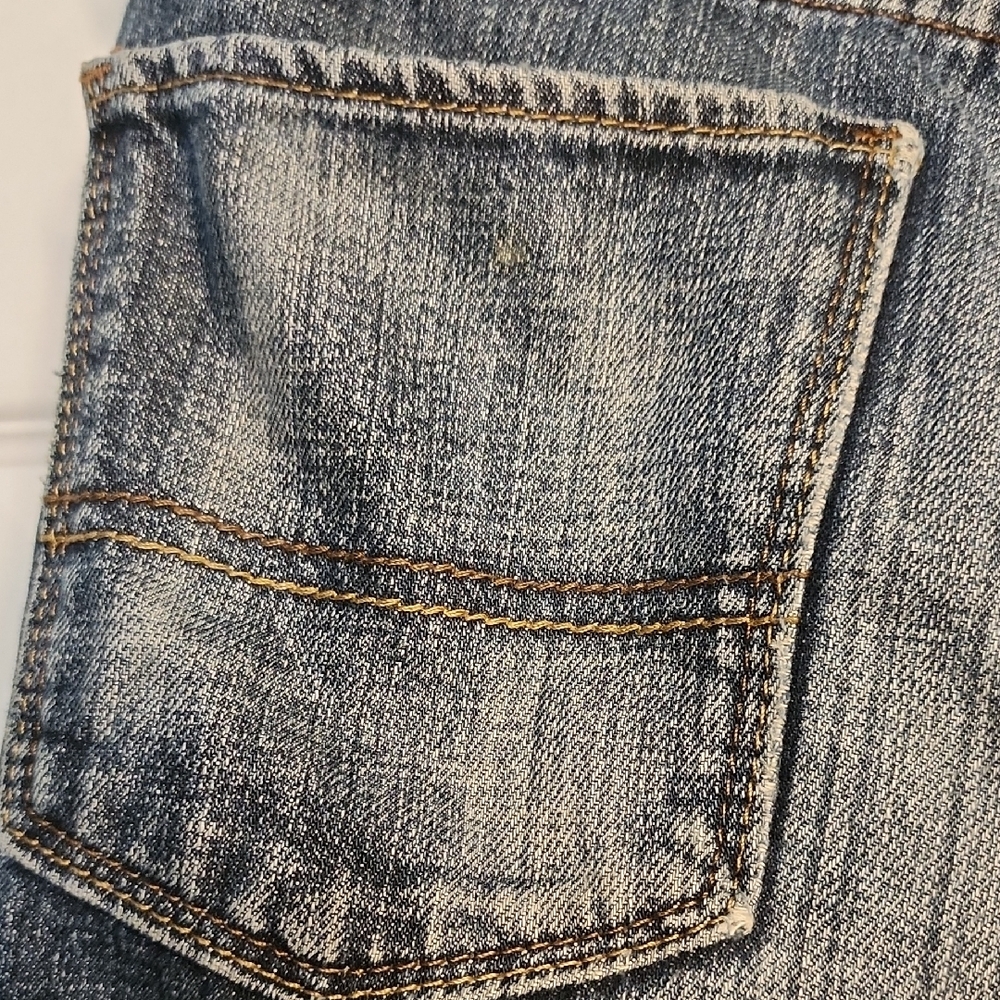 Levi's Dark Wash Skinny Jeans - Picture 10 of 16